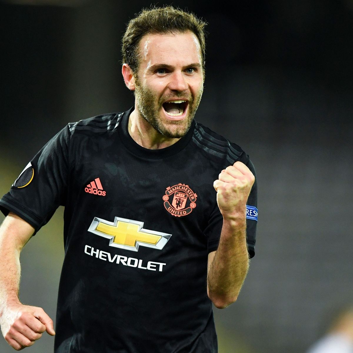See Why Juan Mata extend his contract with United.