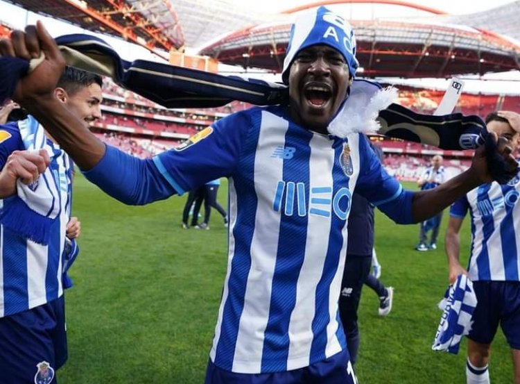 Sanusi and FC Porto Celebrate a 'Double'