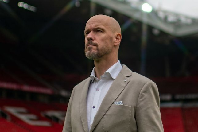 Silvestre believes that Man United cannot win the EPL under Ten Hag.
