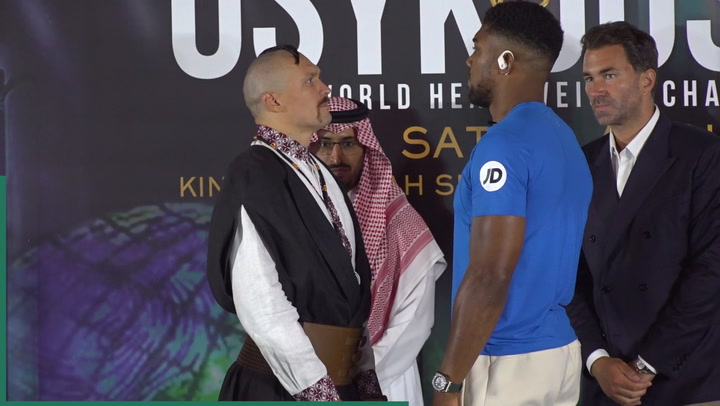 Adesanya accuses Joshua of imitating his methods against Usyk