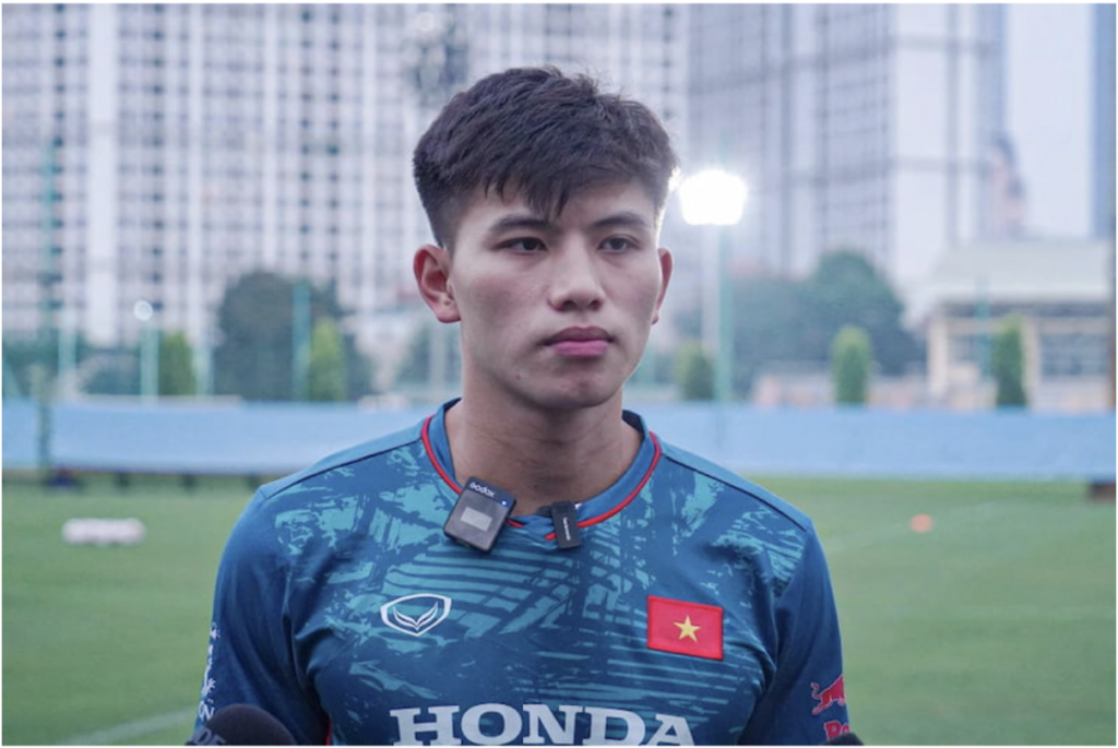 Thanh Binh - Soldier shirt player left an impression because of his mistake