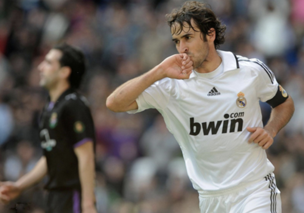 Top 10 players with the most goals in La Liga history