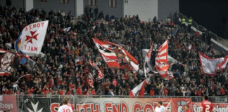 How do the football competitions at Malta work?