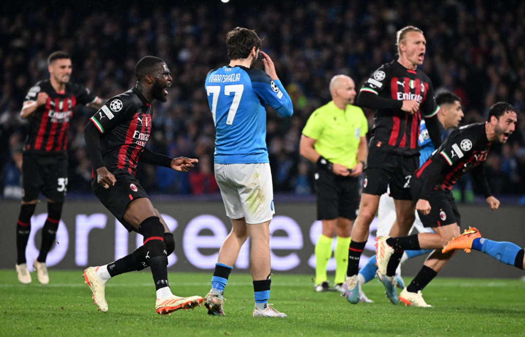How Do Italian Bookmaker Odds at Tỷ Lệ Kèo Move Before Kickoff?